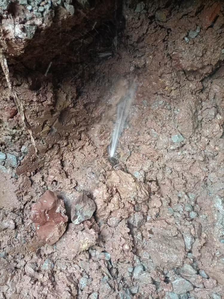 新林区自来水管漏水检测维修